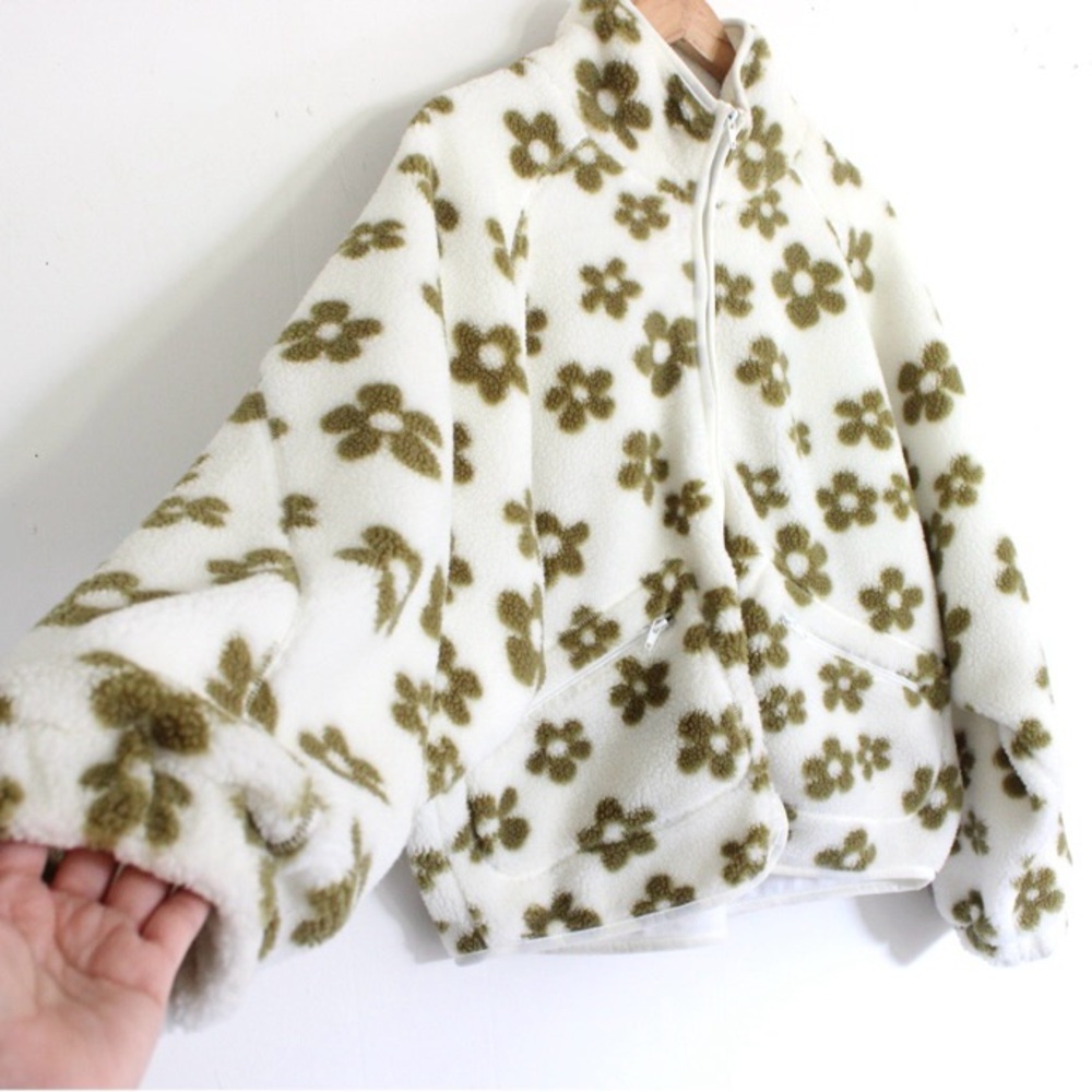 Entro Floral Fleece Jacket - Picture 2 of 7